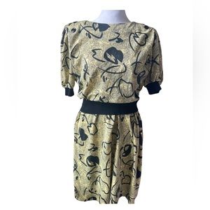 Women’s Size 8 Vintage Yellow And Black Dress With Shoulder Pads